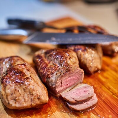 Canard sauté à la poêle, peau croustillante et chair tendre