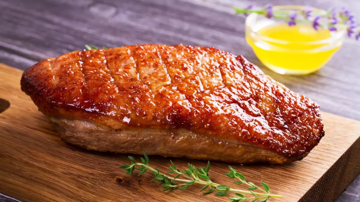 Magret Canard rôti au four, doré et parfumé