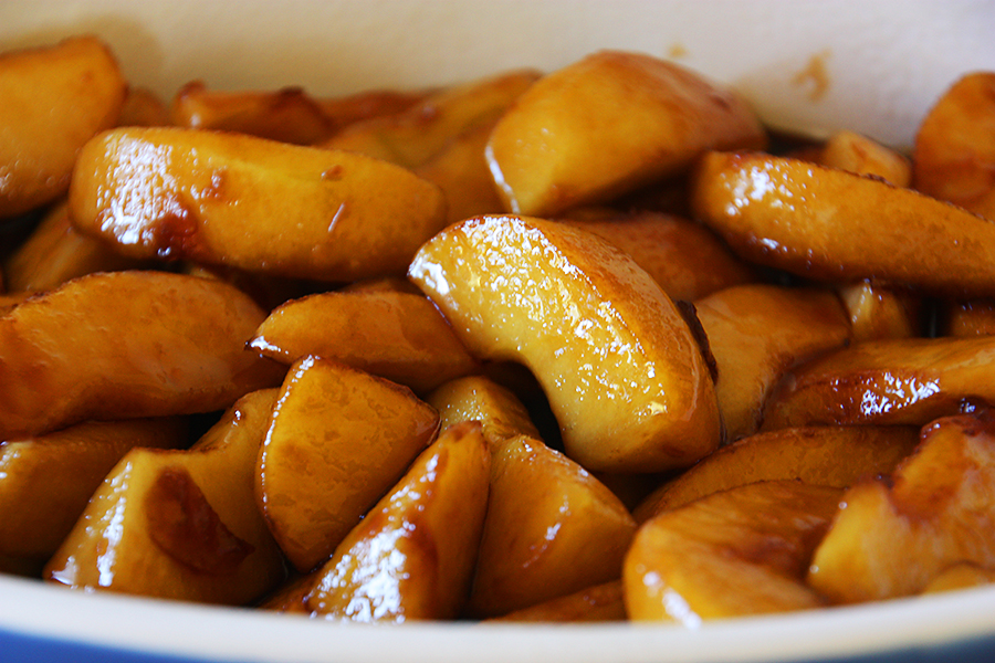 Pommes poêlées, dorées et caramélisées